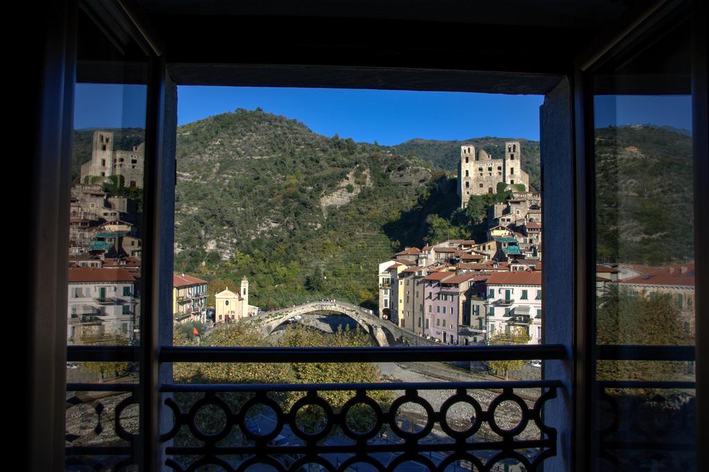 Il Nido Di Rondine Bed and Breakfast Dolceacqua Eksteriør billede